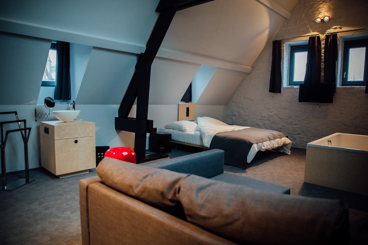 Auberge De L'Abbaye Thuin Zewnętrze zdjęcie